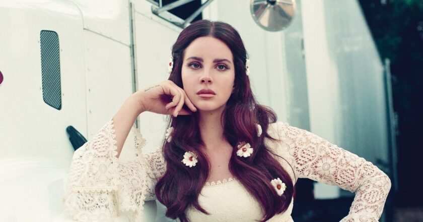 Lana Del Rey: Η ιέρεια της indie pop μουσικής