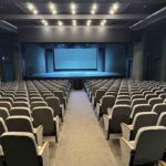 Ανακαινισμένο και εύκολα προσβάσιμο ξεκινά τη νέα σεζόν το Θέατρο Άλφα Ληναίος Φωτίου