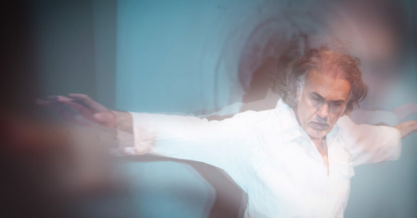 «Sisyphus – flesh and earth»: Ο Donald Kitt σκηνοθετεί για πρώτη φορά στην Ελλάδα